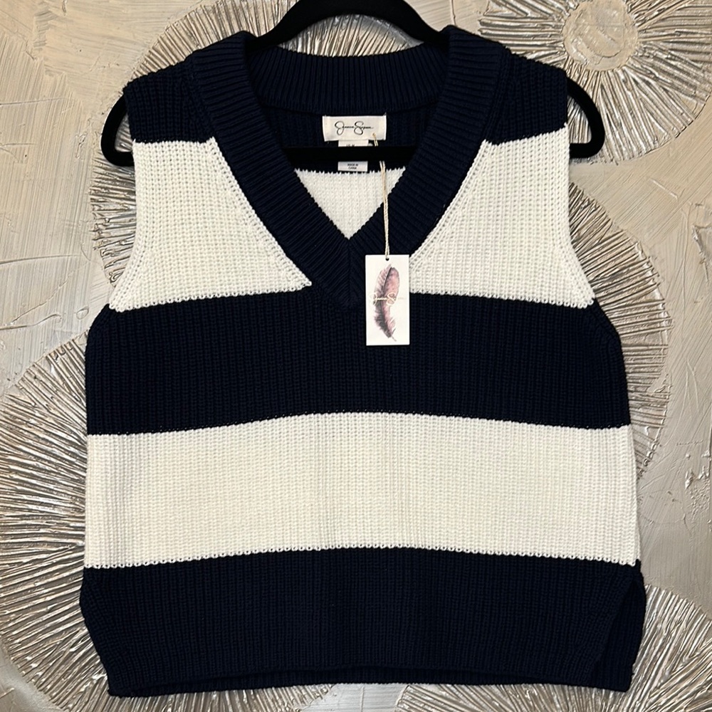 NWT Jessica Simpson Sweater Vest